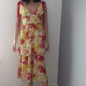 4SI3NNA Tiered floral midi sundress